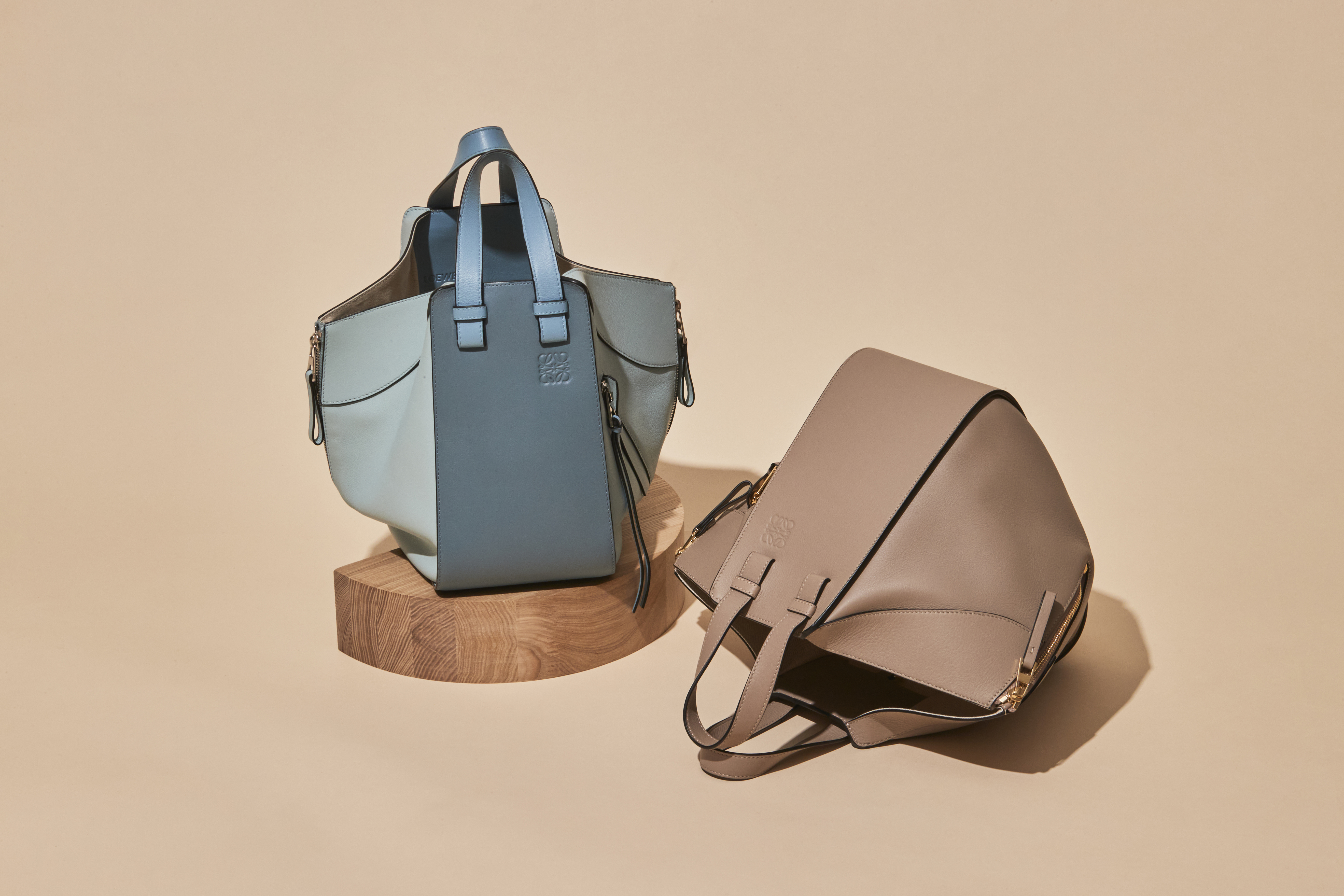 LOEWE（ロエベ）でセンス抜群なギフトを