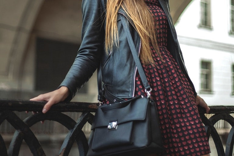 shoulderbag