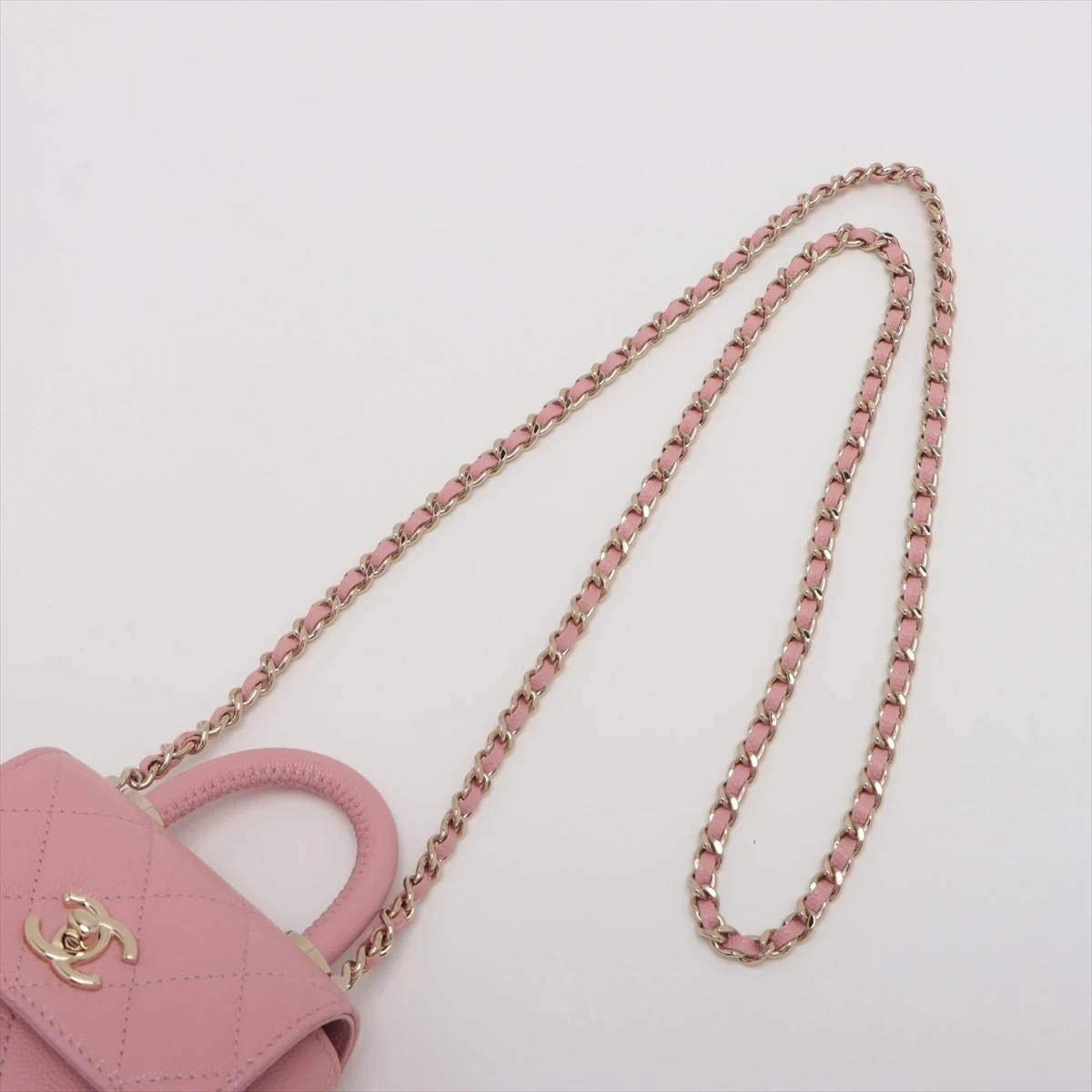 シャネル ココハンドル マイクロ キャビアスキン 2WAYショルダーバッグ