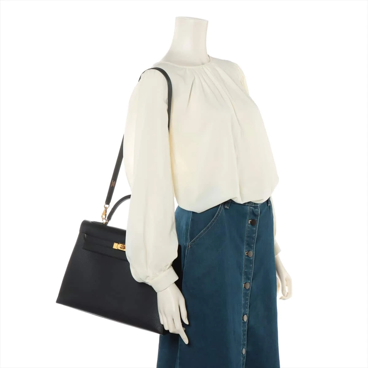 ◆ エルメス HERMES ケリー32 ◆ アルデンヌ ◆ ゴールド金具 ◆ 刻印〇V ◆ ハンドバッグ ショルダー ◆全体的に美品です。 エルメス HERMES ケリー32 ケリー 32 バッグ トートバッグ アルデンヌ