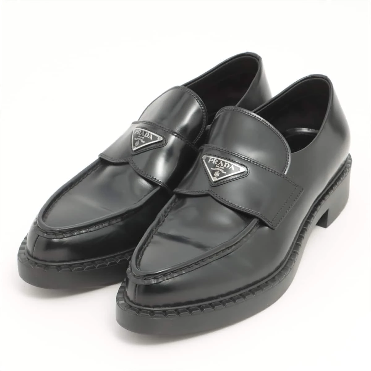 PRADA 黒のレザー ローファーsize8 プラダ レザー ローファー 8 メンズ ブラック トライアングル