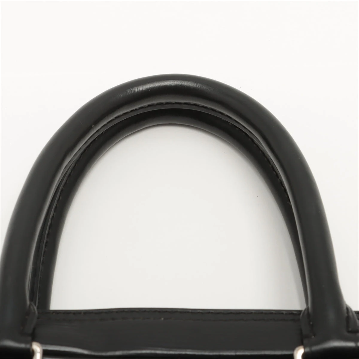 ☆美品ルイ・ヴィトン エピ 　ポルトドキュマン・ヴォワヤージュ ☆ ポルト ドキュマン・ヴォワヤージュ ルイヴィトン ビジネス