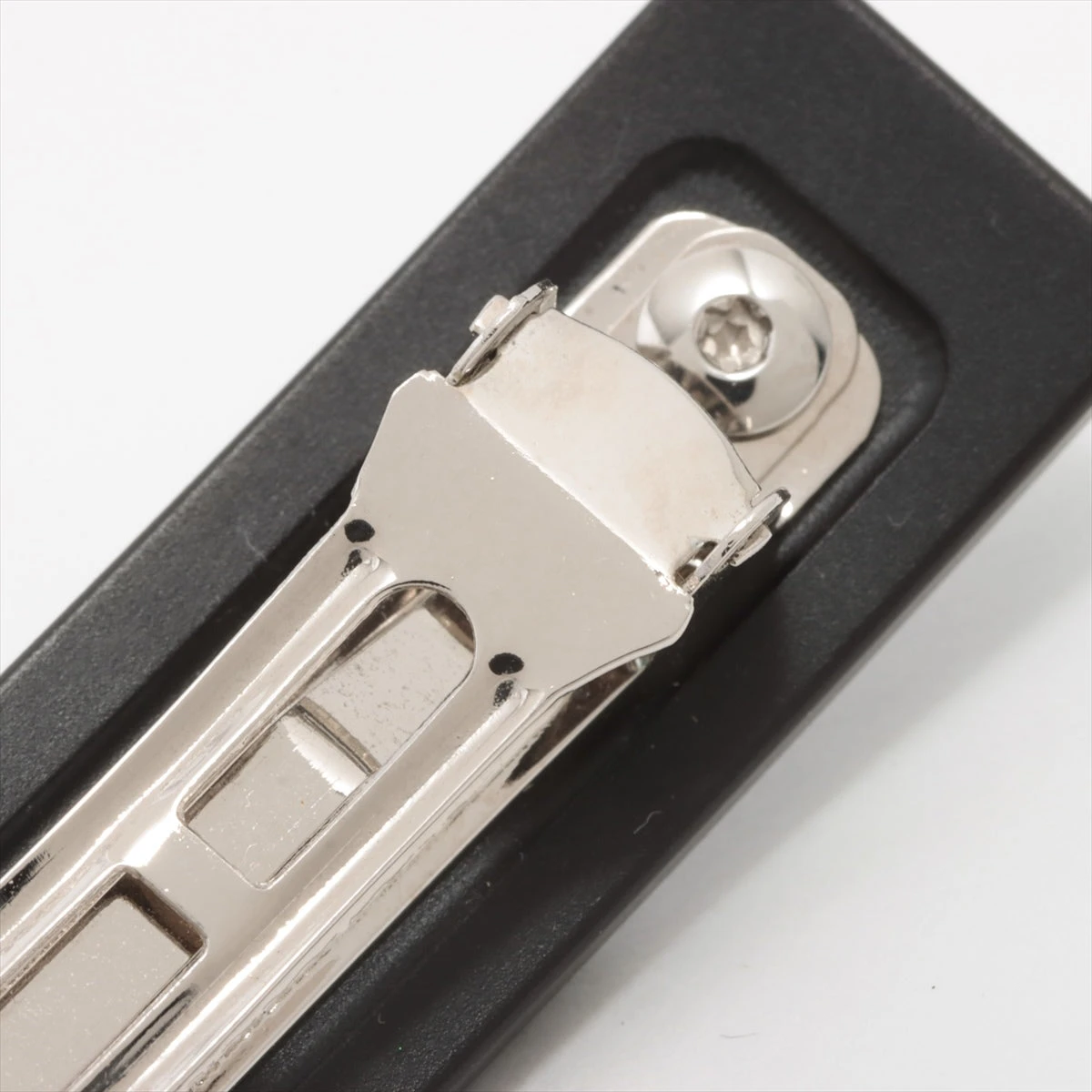 【週末限定】【新品未使用】HERMES エルメス カプリス PM バレッタ 黒 エルメス カプリス バレッタ アルミニウム ブラック キズ スレ