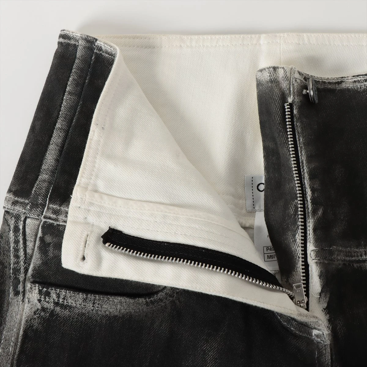 本物 シャネル レザーパッチ COCOボタン コットン パンツ 40 ブルー系 本物 シャネル レザーパッチ COCOボタン コットン パンツ 40