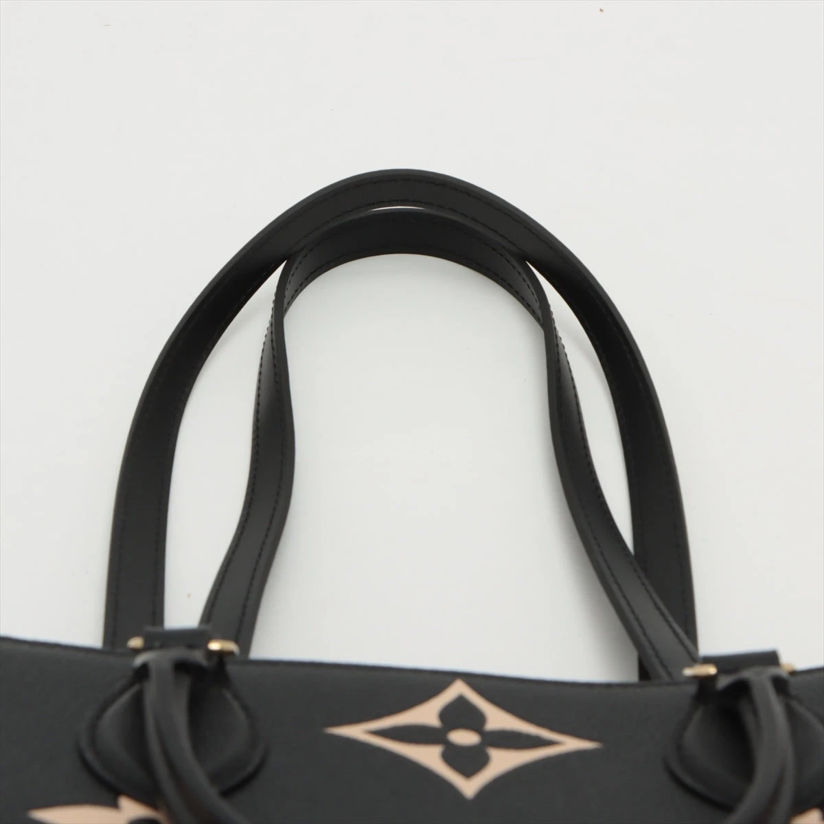 ヴィトン バイカラーモノグラムアンプラント オンザゴーMM M45495