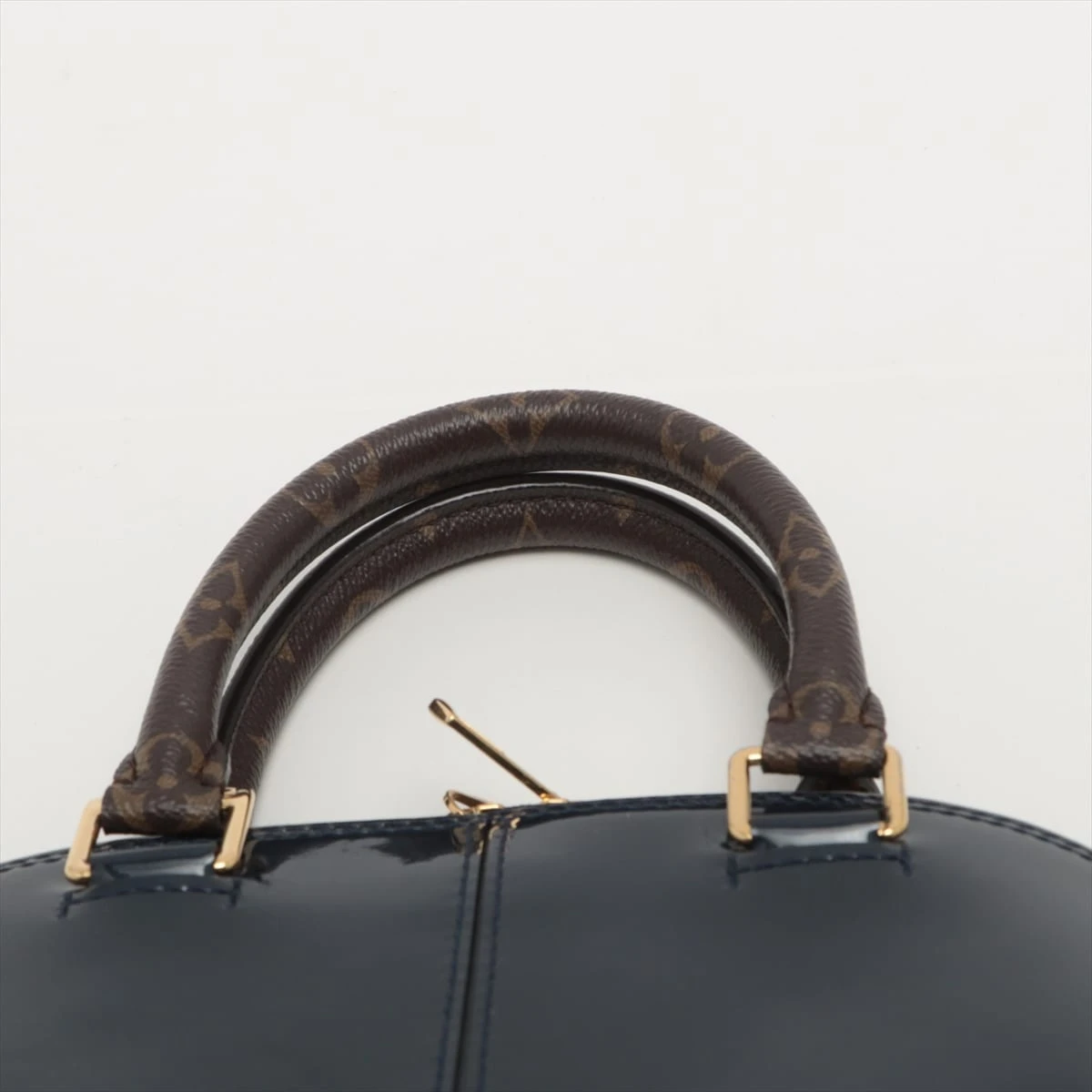 ヴィトン ヴェルニ アルマBB M54705 A1716064｜中古ブランド品