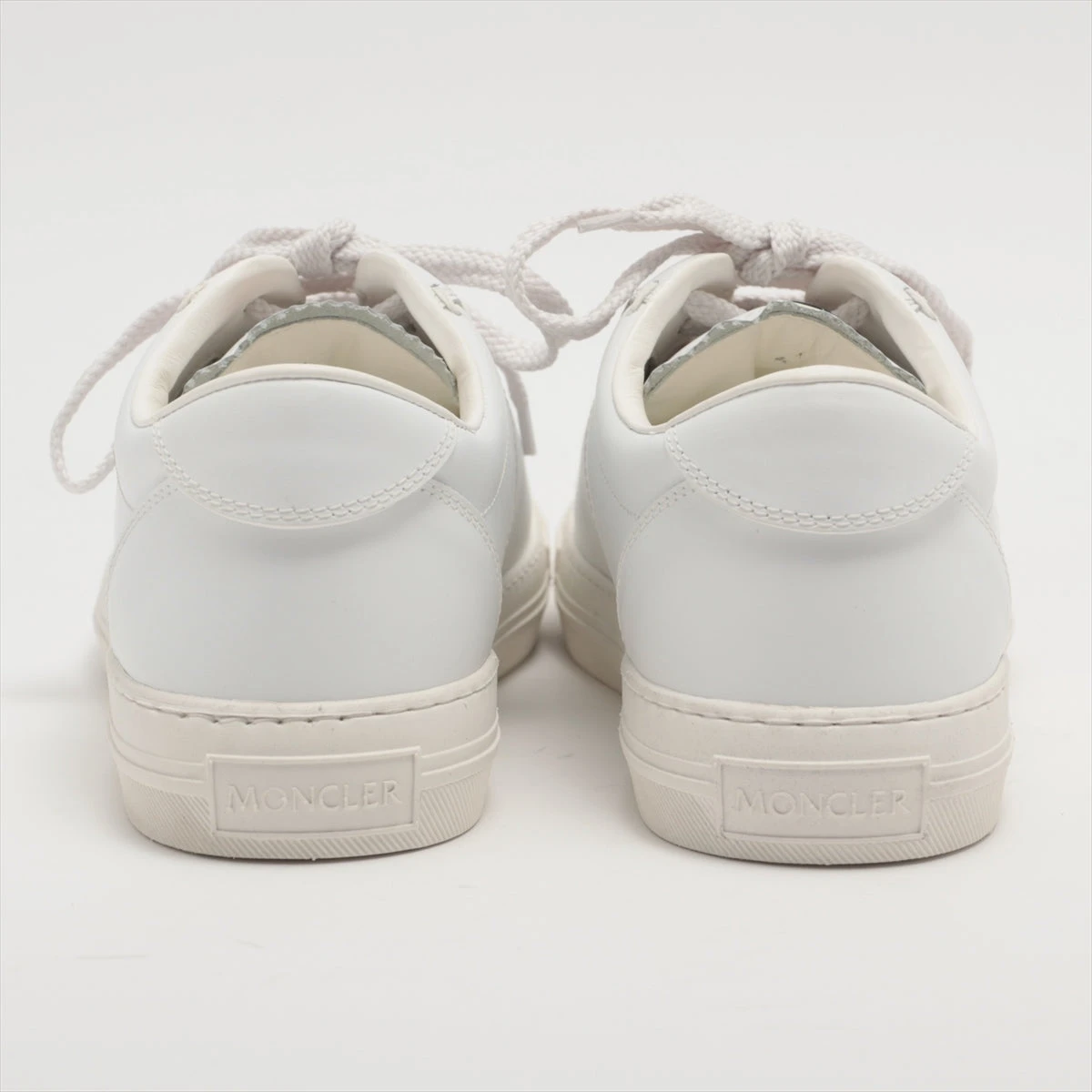 MONCLER ホワイト レザー スニーカー 41 メンズ モンクレ 【公式通販】