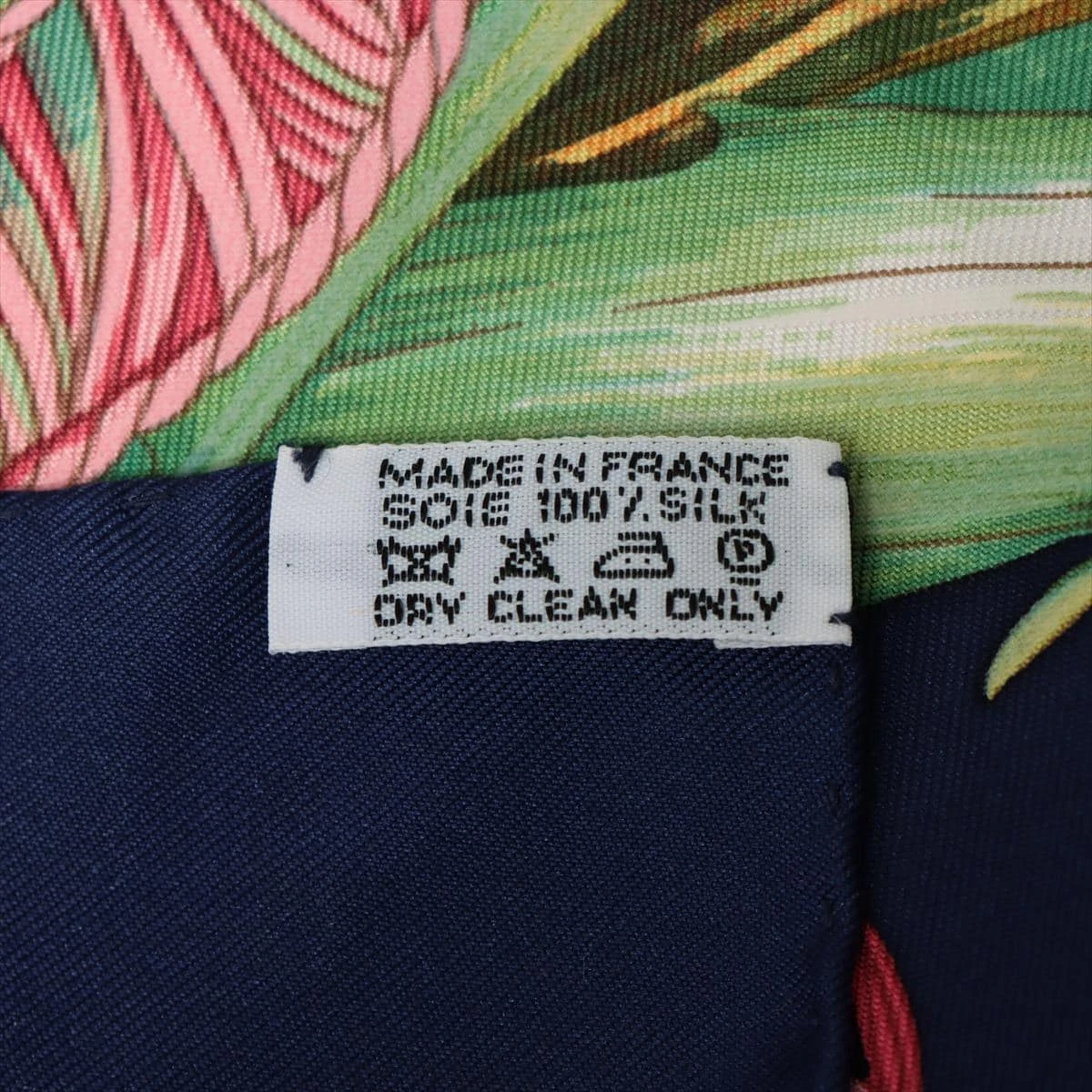 エルメス カレ90 REGINA 女王陛下 スカーフ シルク ネイビー ZZ013559