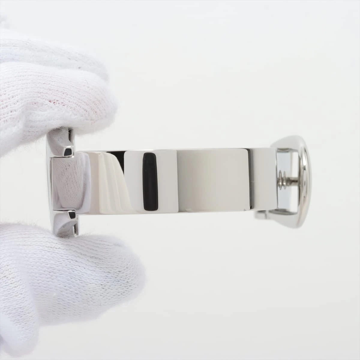 ♡CHANEL♡♪♪新作♪♪グルグルのバングル♡ 中古】 グッチ GUCCI SS 腕時計 GG バングル YA120159