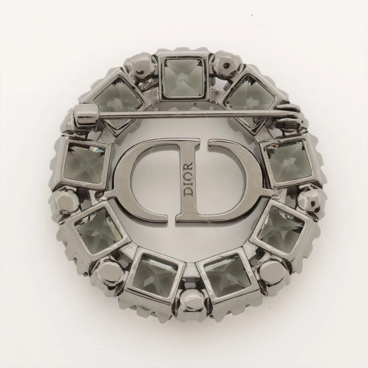 Dior ディオール ブローチ CDロゴ ラインストーンシルバーアクセサリー DIOR | CD Icon ブローチ シルバー & クリスタル