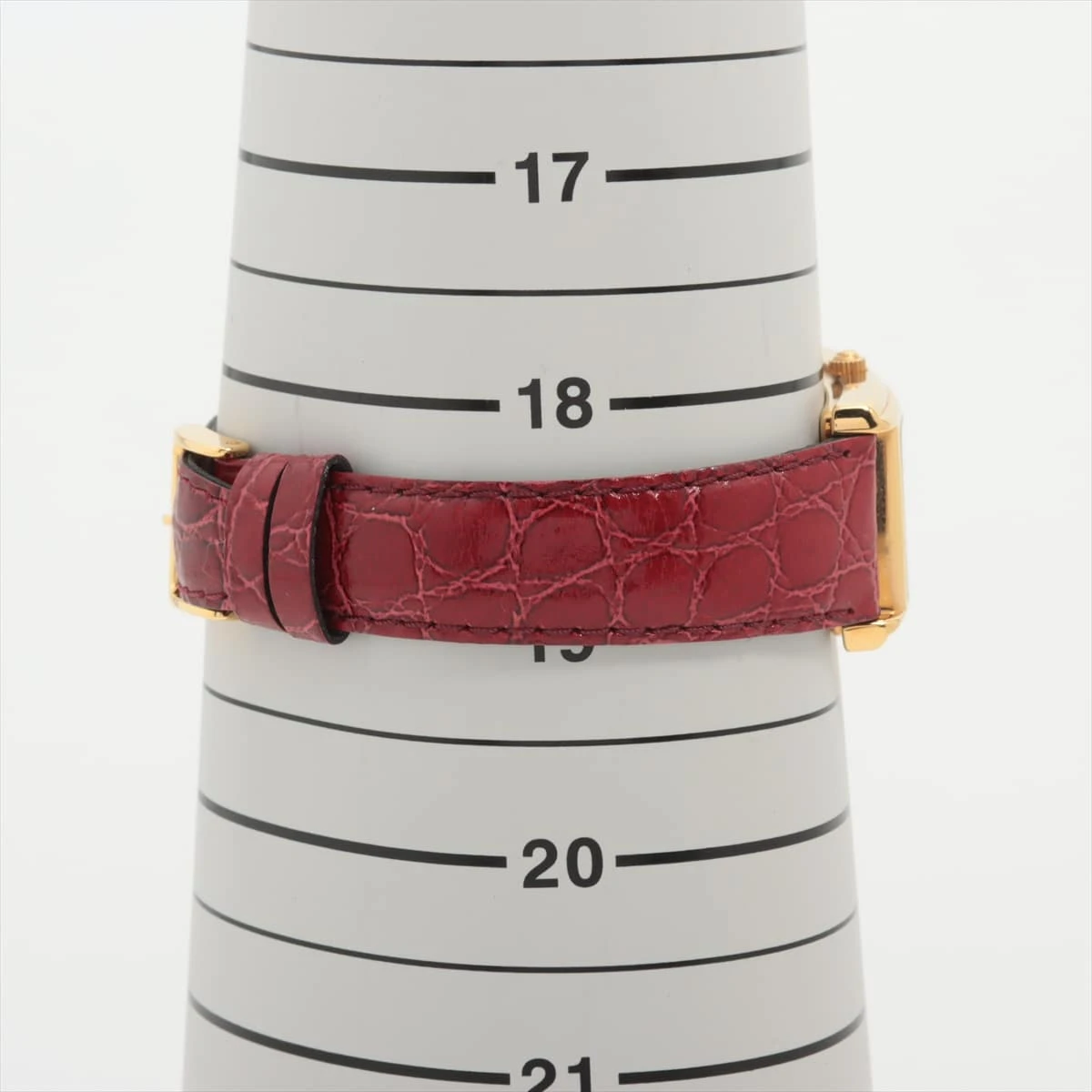 グッチ レクタンギュラー 2600M GP×革 QZ 白文字盤 XB016569