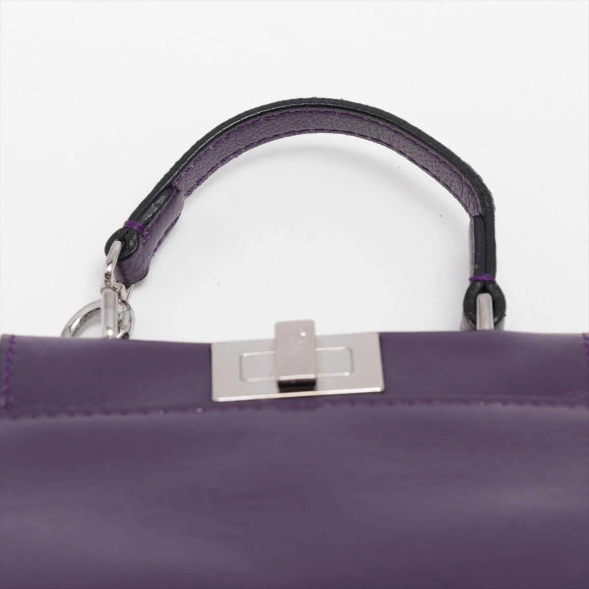 フェンディ マイクロピーカブー レザー 2WAYショルダーバッグ パープル