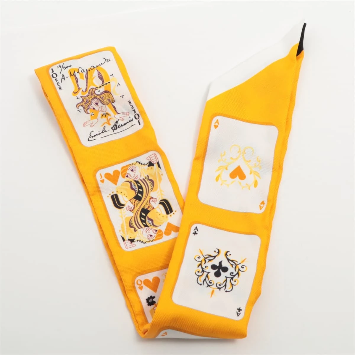 HERMES ツイリー　スカーフ　イエロー エルメス ツイリー Jeu De Cartes スカーフ シルク イエロー