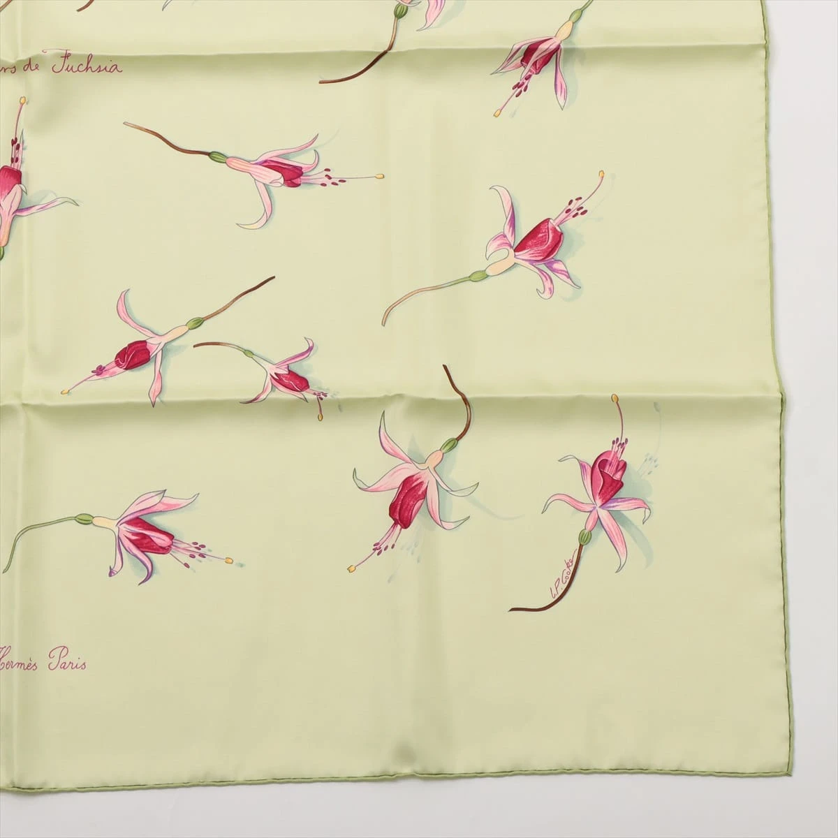 全国総量無料で De Fleurs カレ90 エルメス Fuchsia スカーフ フクシャの花 小物
