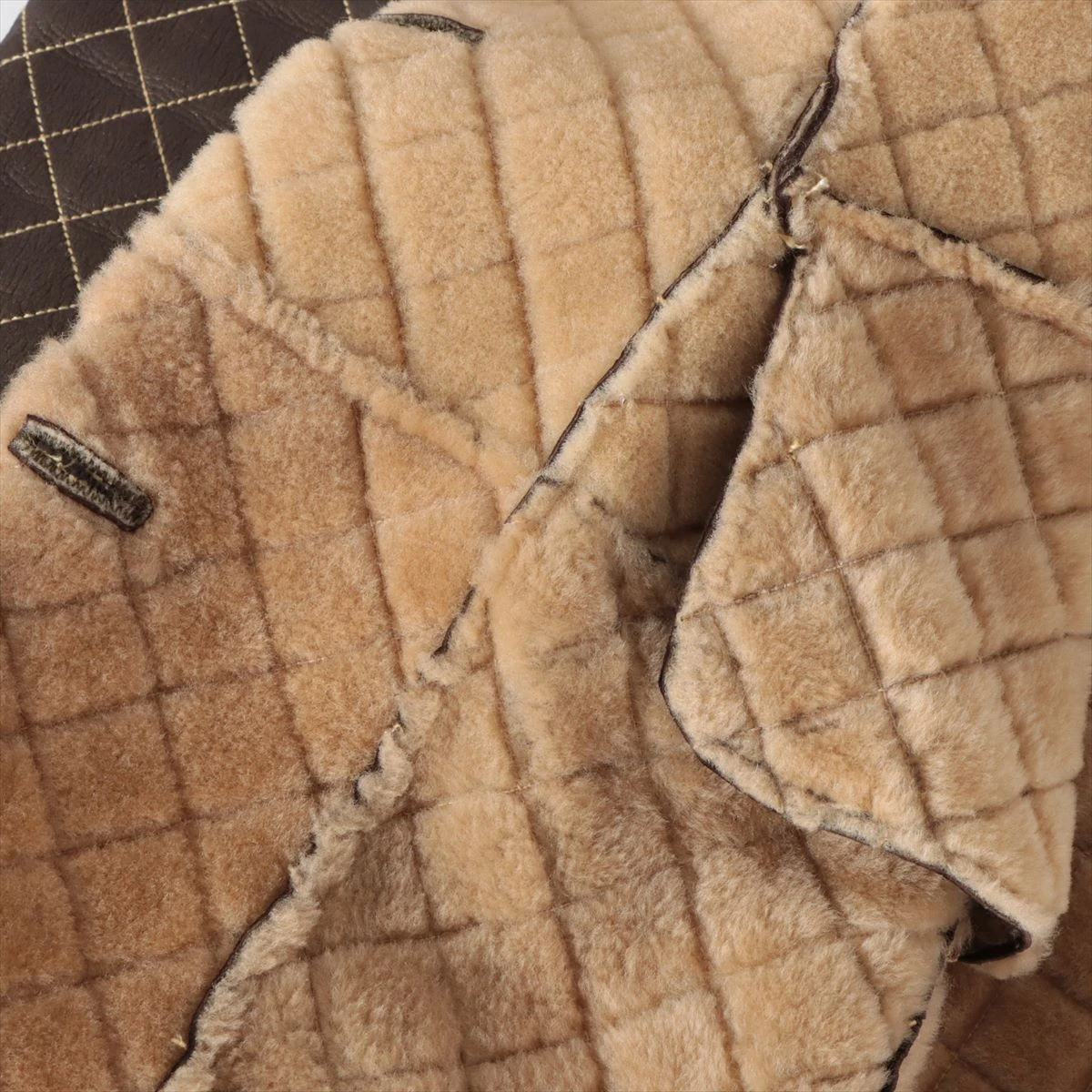 シャネル ココボタン 04A ラムスキン ムートンコート 42 レディース