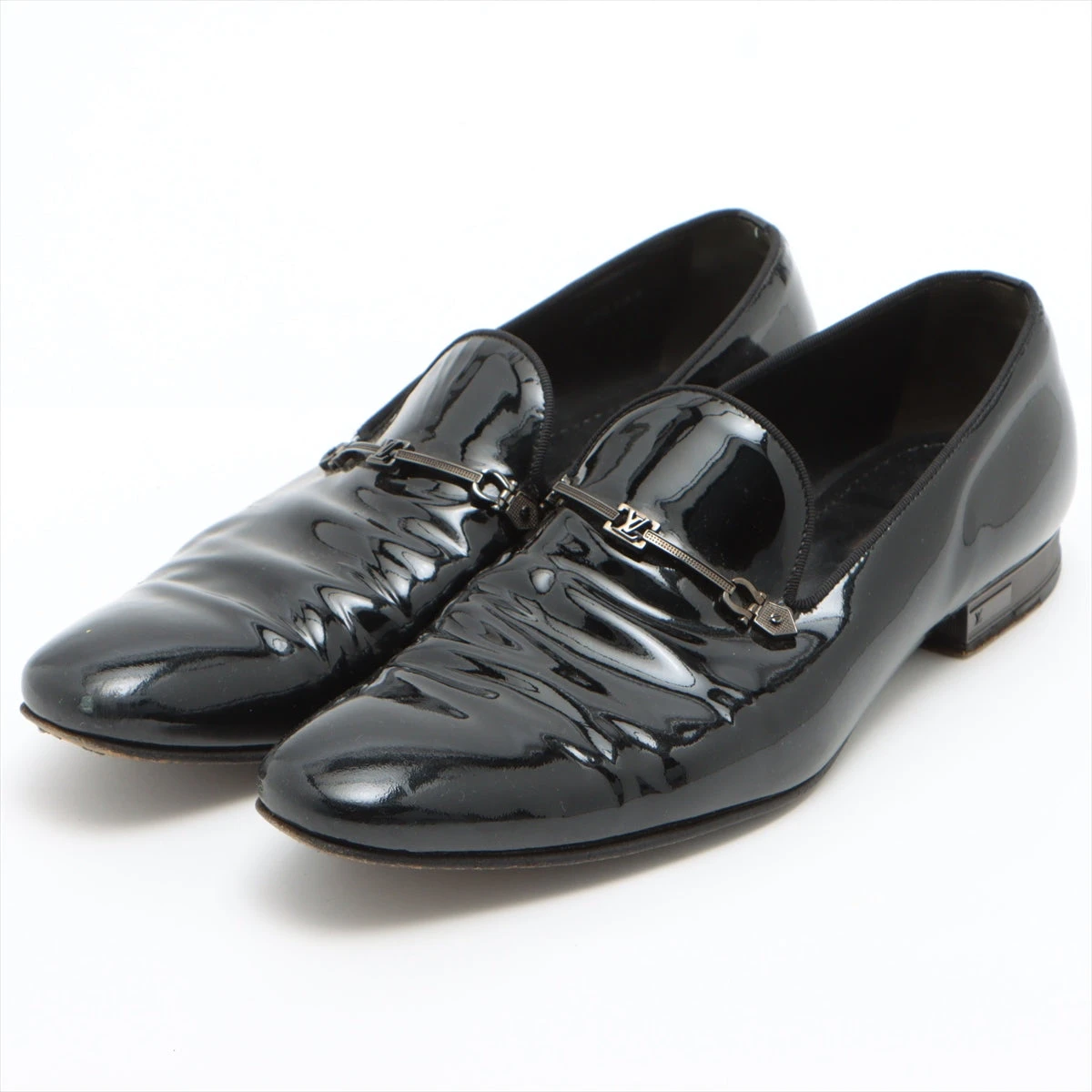 美品 LOUIS VUITTON ローファー エナメル パテントレザー 金具 美品 LOUIS VUITTON ローファー エナメル パテントレザー 金具