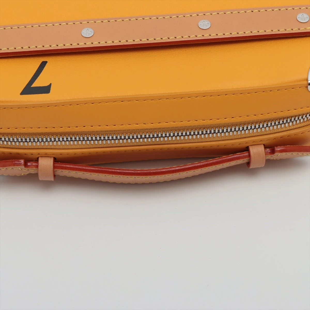 ヴィトン カーフ ハンドル ソフトトランク M59669 A1361651｜中古