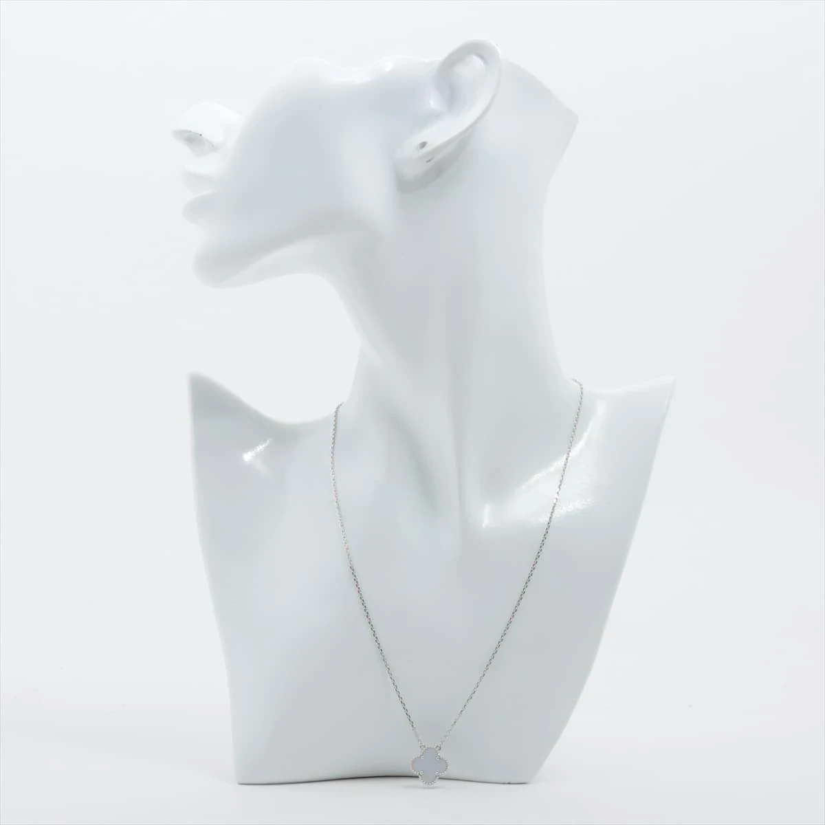 ヴァンクリーフ&アーペル ヴィンテージアルハンブラ カルセドニー