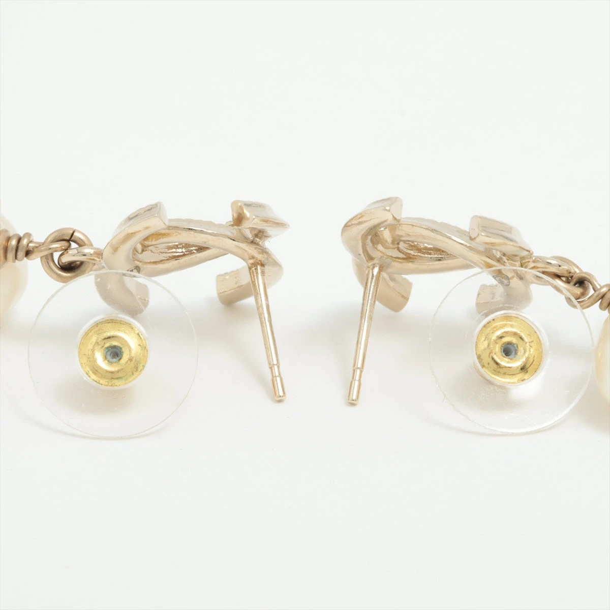 CHANEL ピアス　ハート　フェイクパール　ココマーク　B22C イヤリング シャネル ココマーク ハート B22C ピアス(両耳用) GP×フェイク