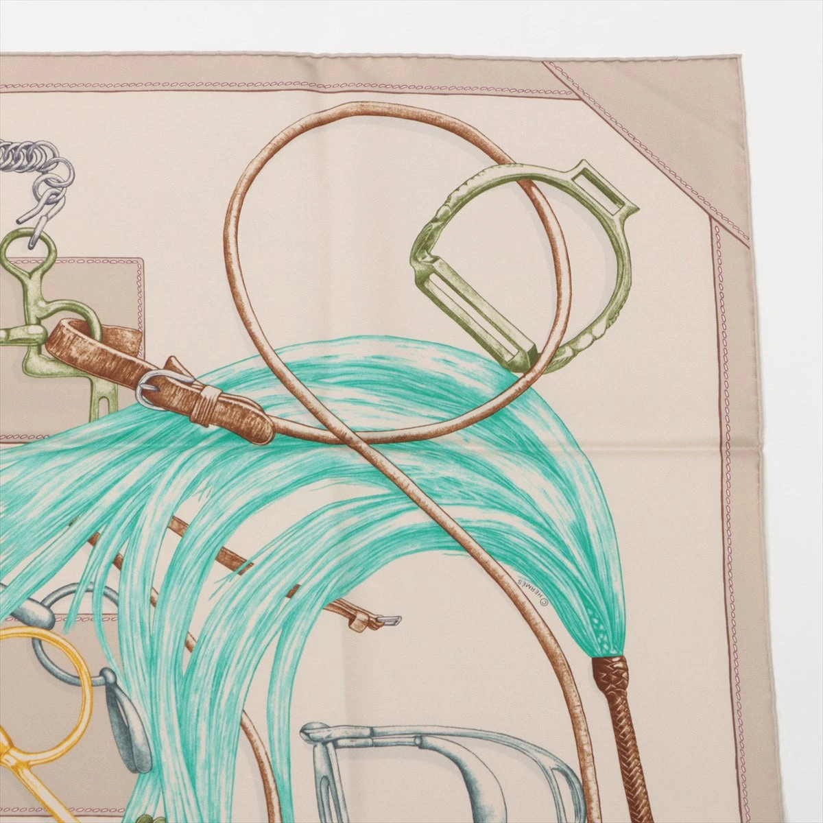 極美品☆HERMES エルメス Projets Carres カレ プロジェクト 楽天市場】【アパレル】HERMES エルメス カレ90 スカーフ 大判スカーフ