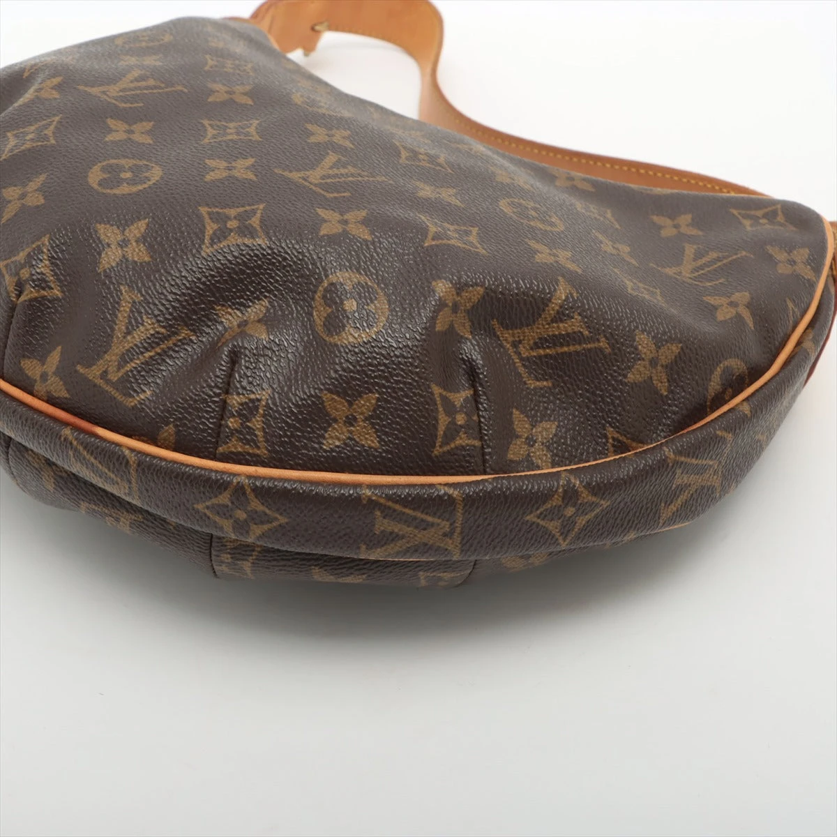 ルイヴィトン モノグラム グラディエント LVクロワッサン ポーチ