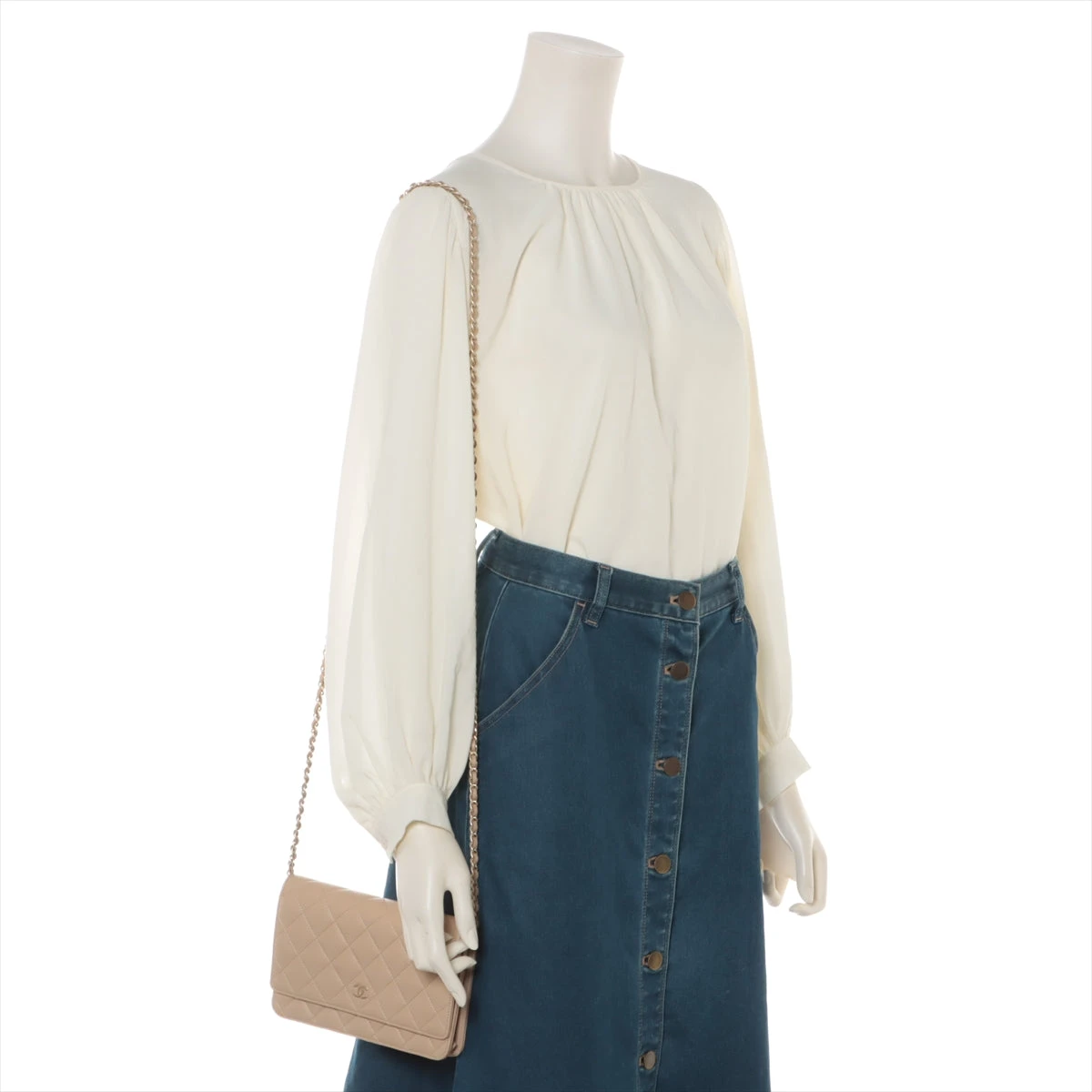 シャネル マトラッセ ラムスキン チェーンウォレット ベージュ