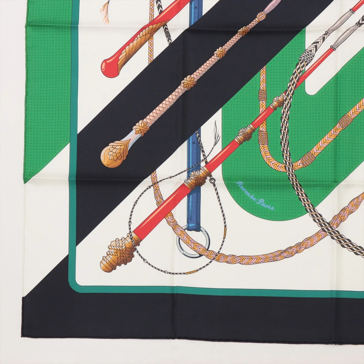 エルメス　スカーフ　カレダブルフェイス　未使用保管品❣️ 「クリッククラック」柄 エルメス カレ90 Clic Clac クリッククラック スカーフ シルク