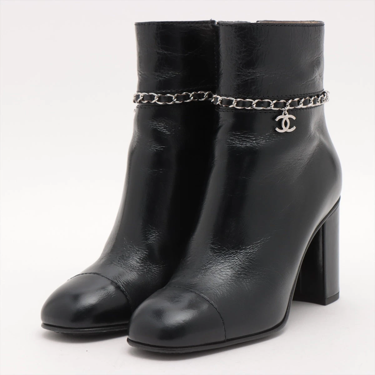 本物保証　CHANEL シャネル　ショートブーツ　レザー　ココマーク　ブラウン CHANEL シャネル マトラッセ チェーン ココマーク ショート