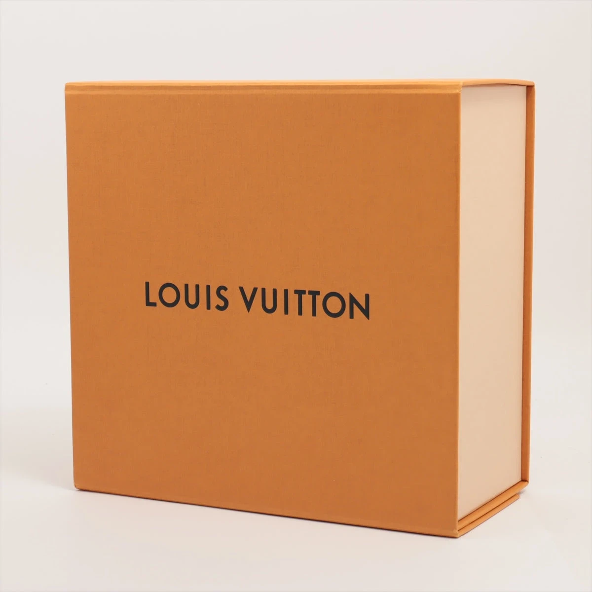 LOUIS VUITTON ボネダミエジャイアントウェーブモノグラム ルイ・ヴィトン(LOUIS VUITTON)ルイ・ヴィトン LOUIS VUITTON
