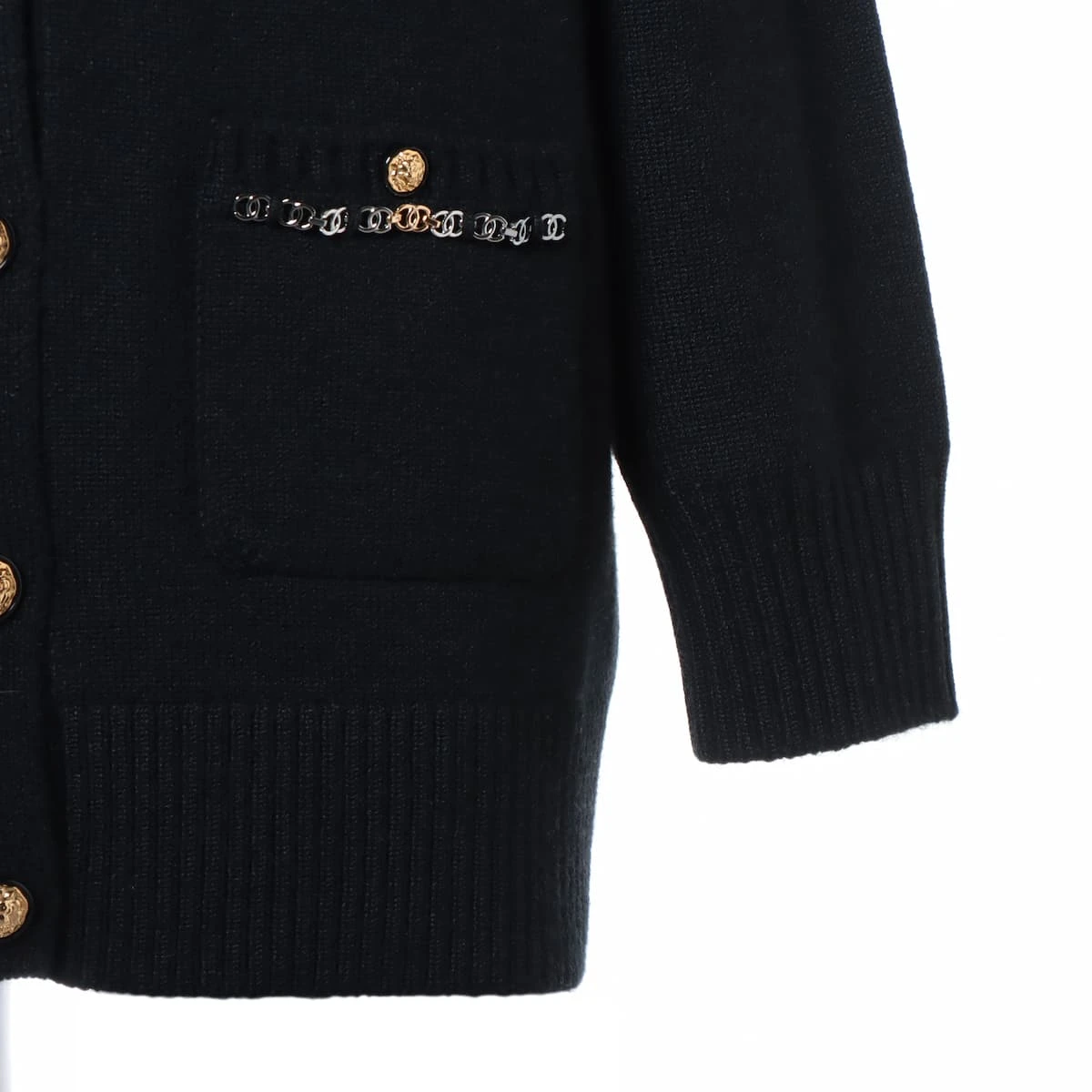 24ss　シャネル　カシミア　シルク　カーディガン　ライオンボタン　袖フリル シャネル ライオン 22B カシミヤ×シルク カーディガン 34 レディース
