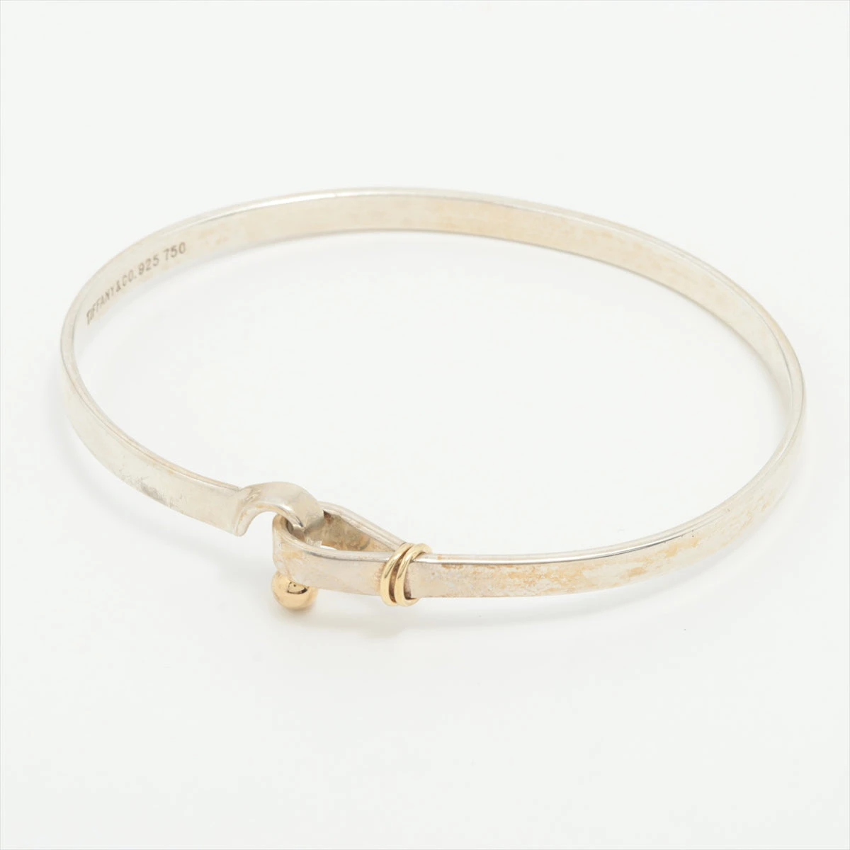 ティファニー フック&アイ バングル 925×750 12.5g ゴールド