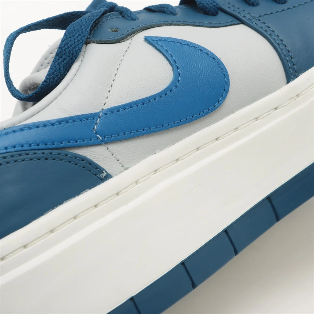ナイキ AIR JORDAN 1 レザー スニーカー 26.5cm レディース ブルー 