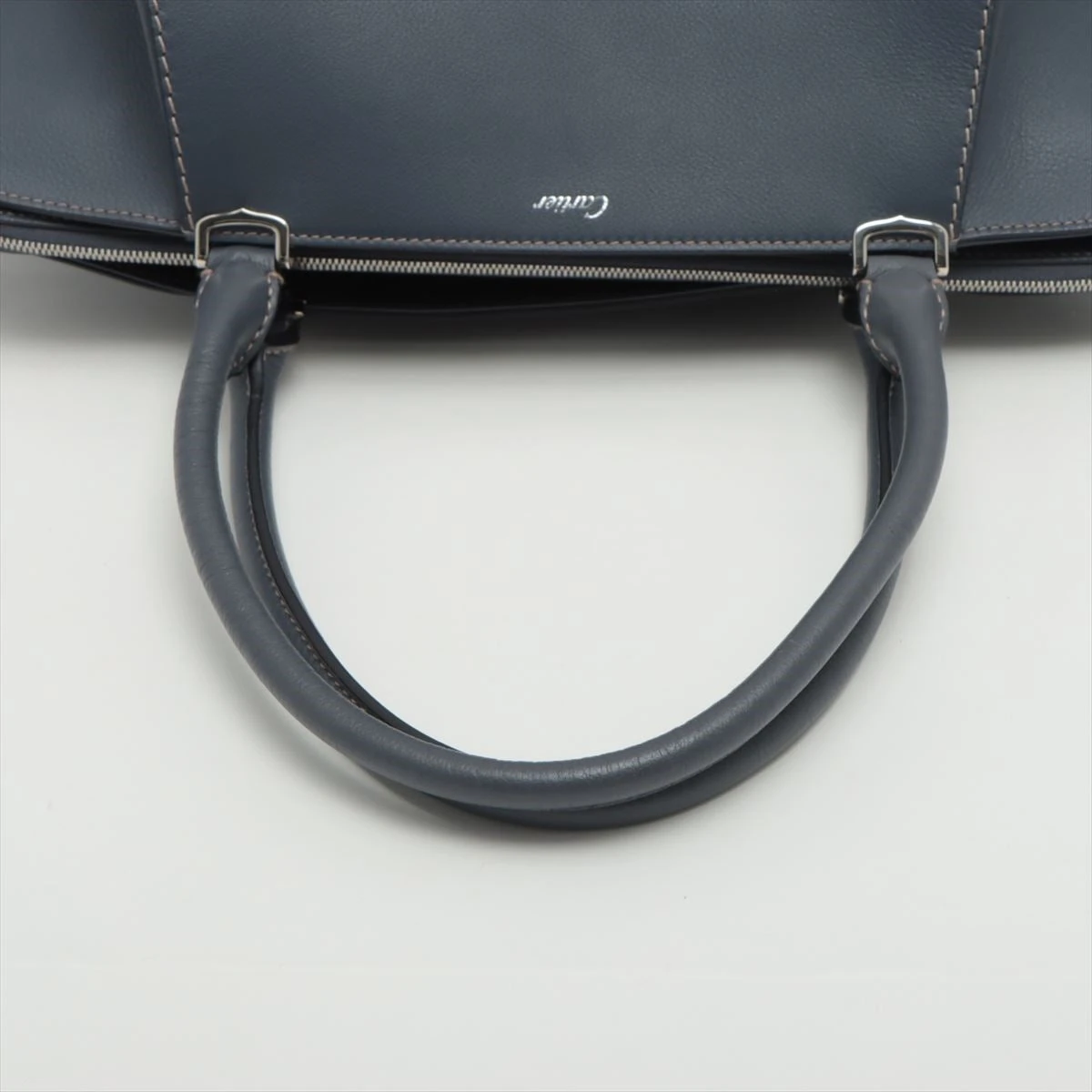 ⭐︎ちっぽ⭐︎Cartier KODAWARU レザーバンド ネイビー カルティエ Cドゥカルティエ レザー ハンドバッグ ネイビー