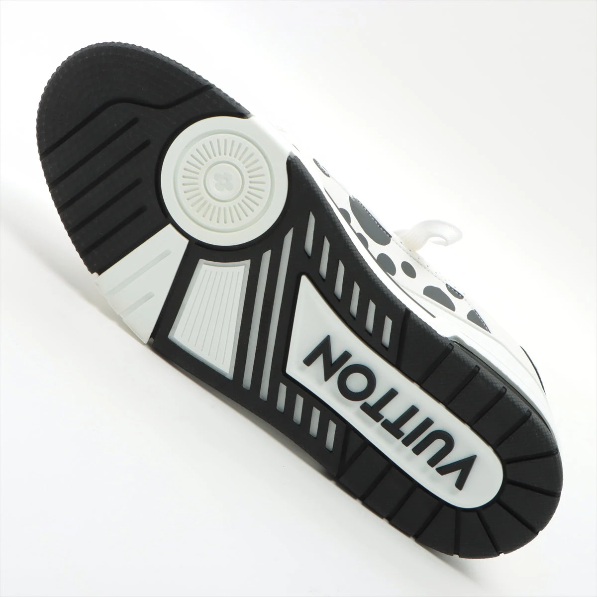 LOUIS VUITTON トレーナーライン　草間彌生　ブラック Yayoi Kusama × Louis Vuitton Trainer Line Sneaker Infinity