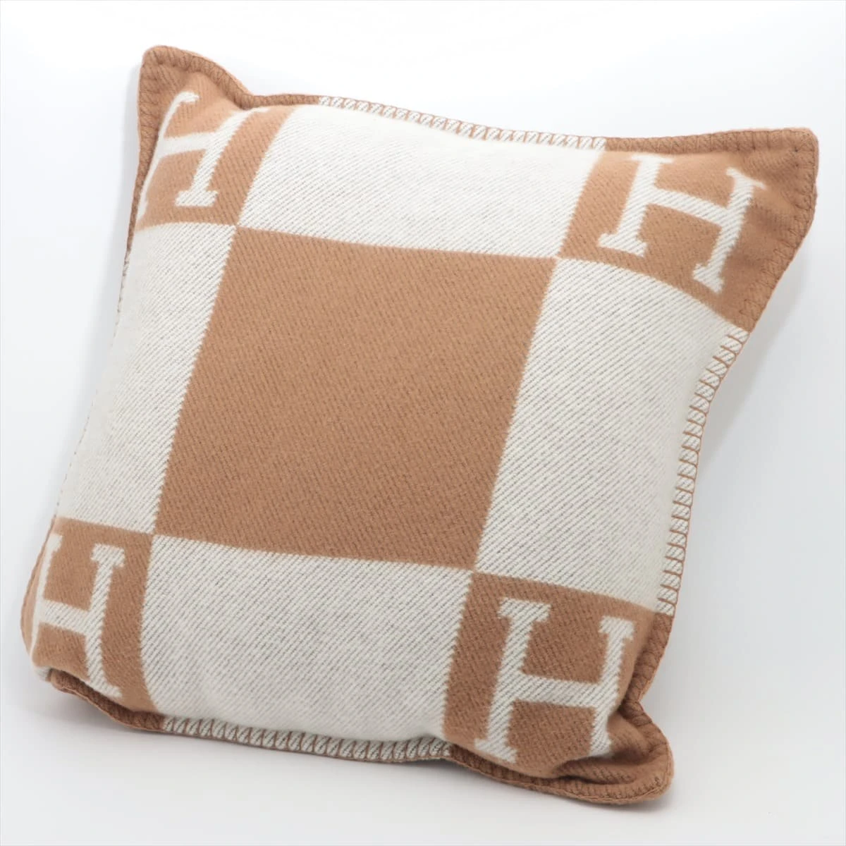 定価15万超◇HERMES◇タグ付新品未使用◇ボリューム クッション◇65cm