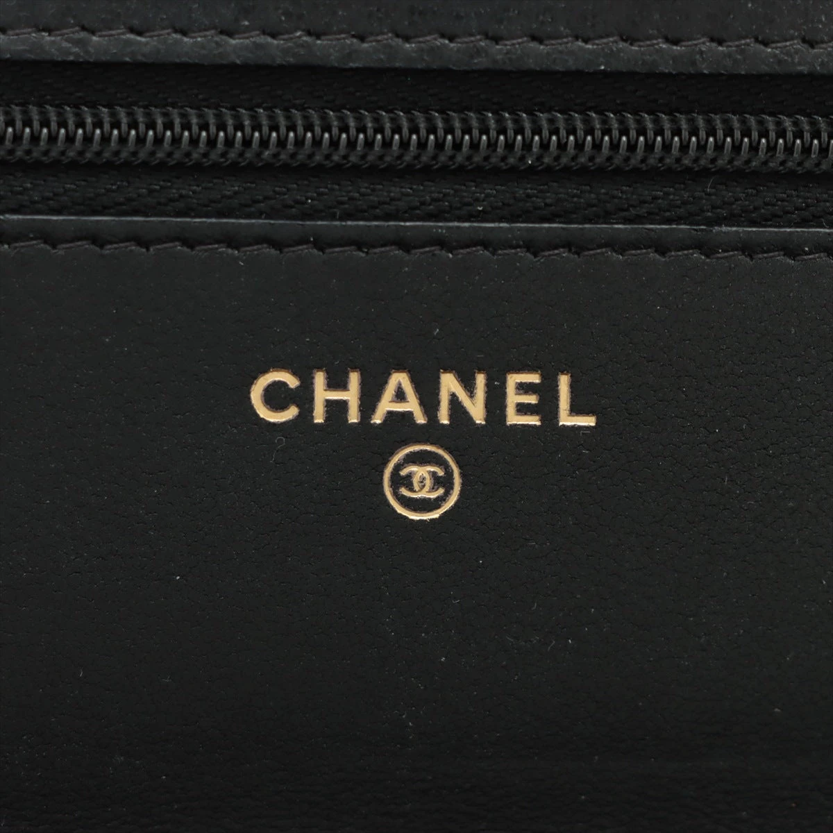 シャネル ラムスキン チェーンウォレット ゴールド金具 31番台 シャネル シャネル19 ラムスキン チェーンウォレット ブラック