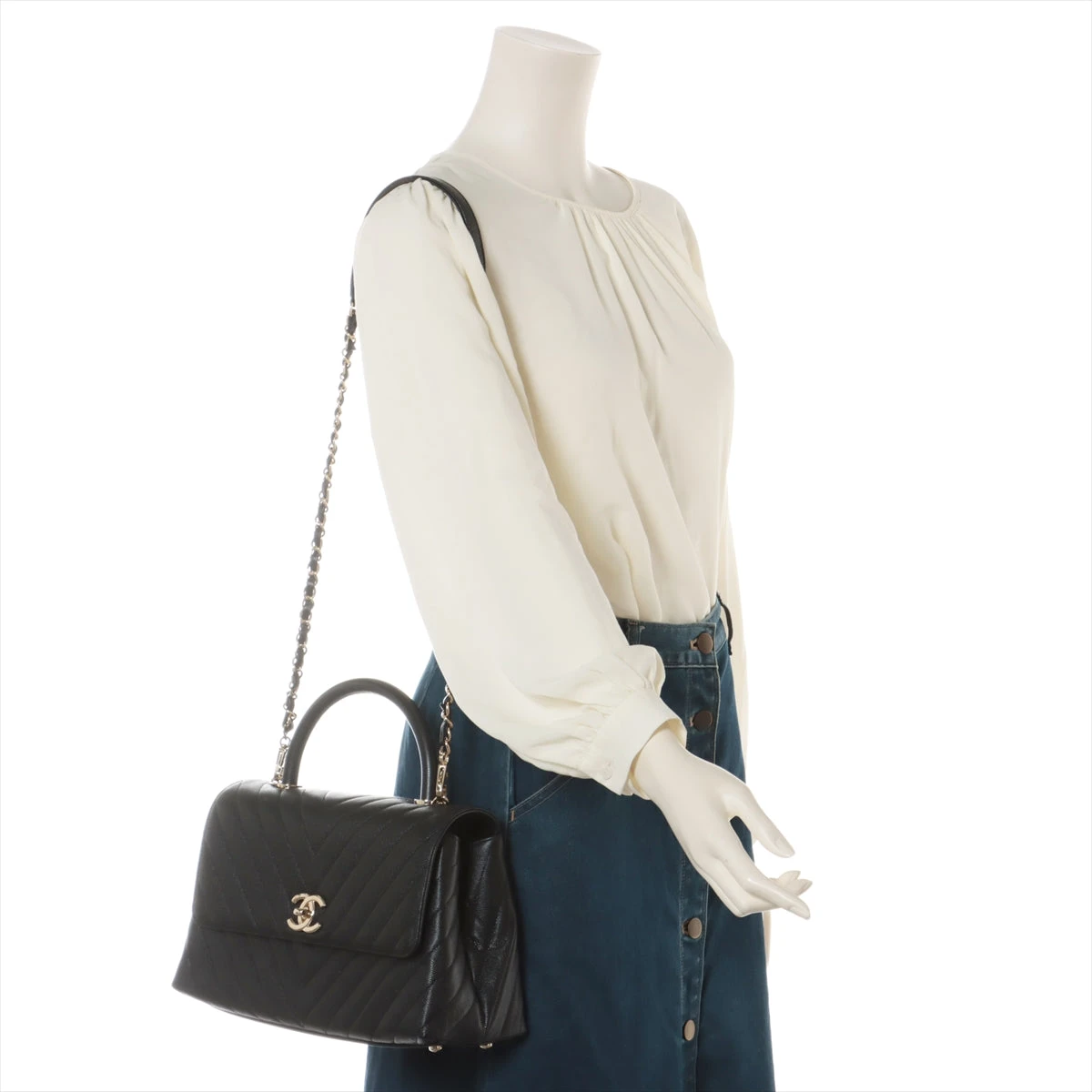 シャネル ココハンドル キャビアスキン 2WAYハンドバッグ Vステッチ  