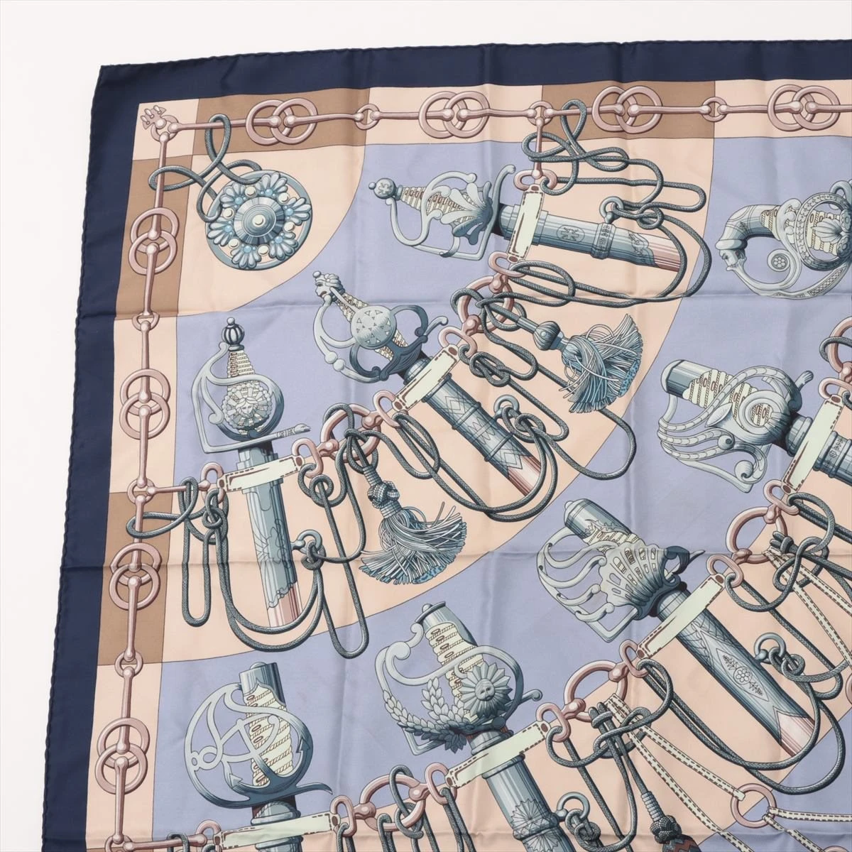 ☆稀少柄☆ エルメス　スカーフ　プチカレ　40×40 HERMES エルメス スカーフ カレ40 プチカレ 牧場柄 シルク100