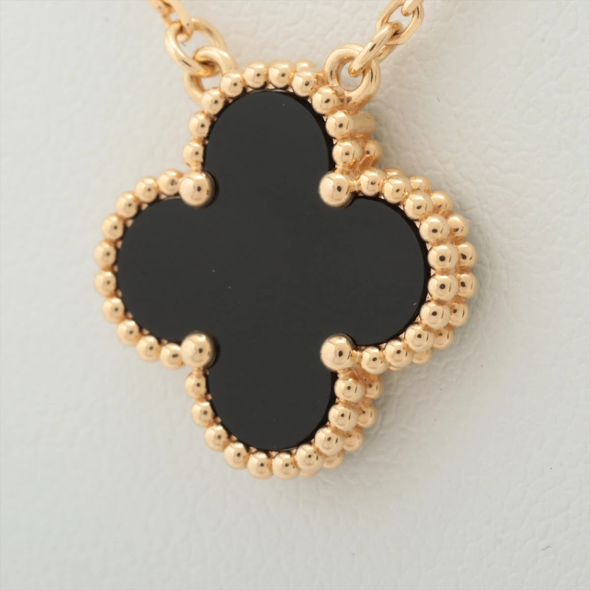 ヴ﻿ィ﻿ン﻿テ﻿ー﻿ジ﻿ア﻿ル﻿ハ﻿ン﻿ブ﻿ラ﻿ ﻿ネ﻿ッ﻿ク﻿レ﻿ス ヴァンクリーフ&アーペル ヴィンテージアルハンブラ オニキス