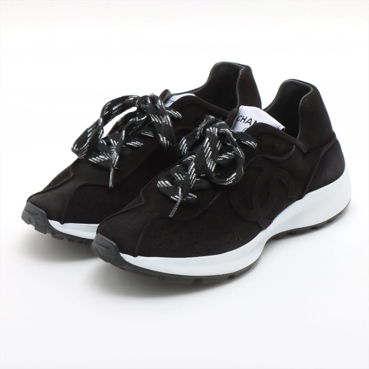 Chanel ハイカットスニーカー ブラック