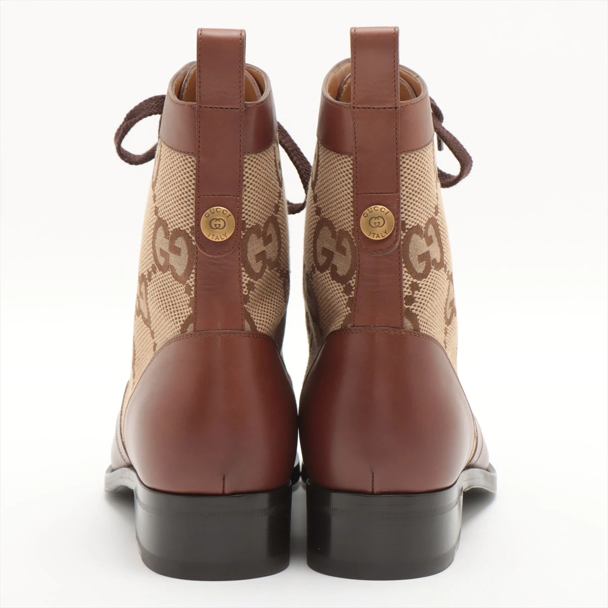 GUCCI　インターロックングGレザーブーツ 新作♪GUCCI GG ベルト付き レザー ブーツ ラグソール (GUCCI