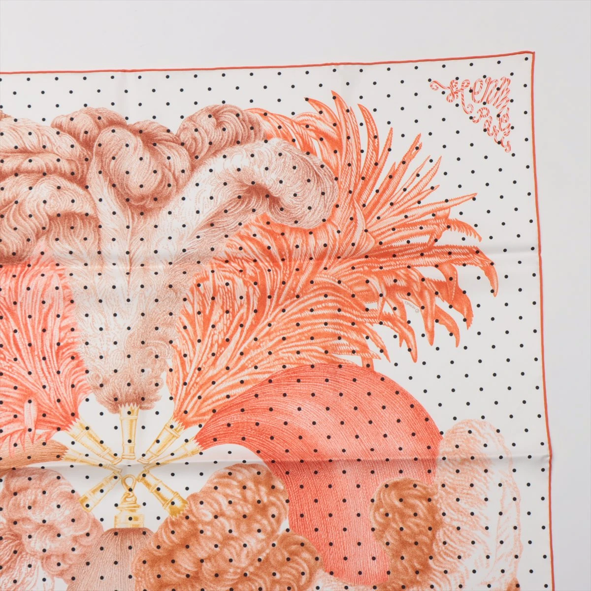 極美品 HERMES エルメス カレ90 シルクスカーフ 羽飾りの激突 小物