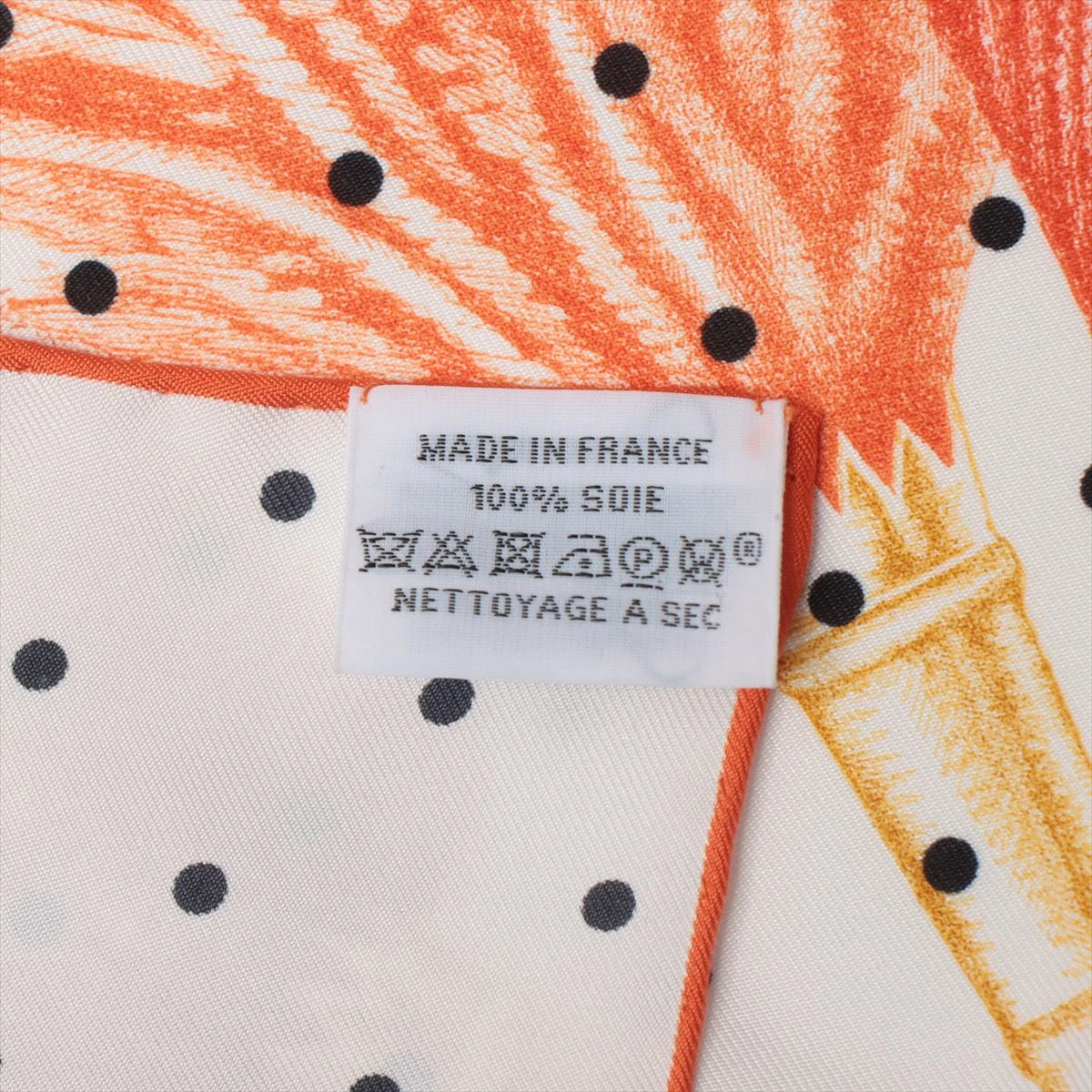 HERMES Plumets et Panaches エレガントなお色 Plumets et Panaches scarf 90 | Hermès Australia