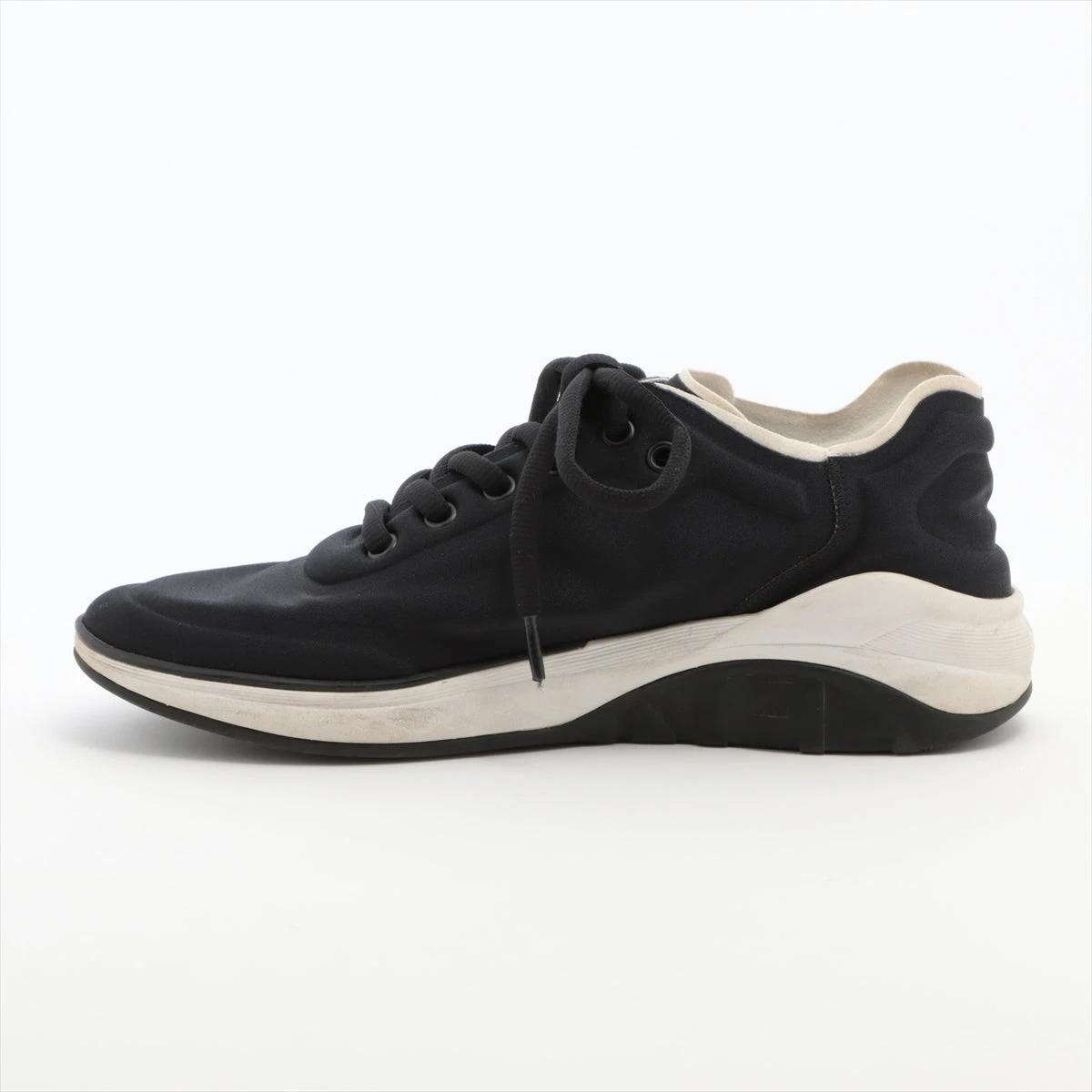 靴 CHANEL 37 Chanel White Black CC Logo Runner Trainer Sneaker, 37 | eBay