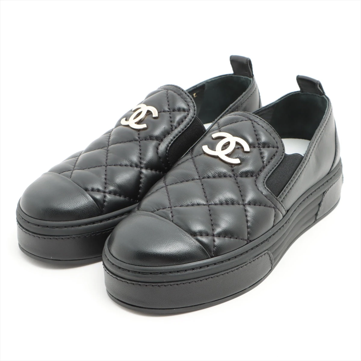 CHANEL シャネル ピアス ココマーク CCマーク ゴールド ブラック
