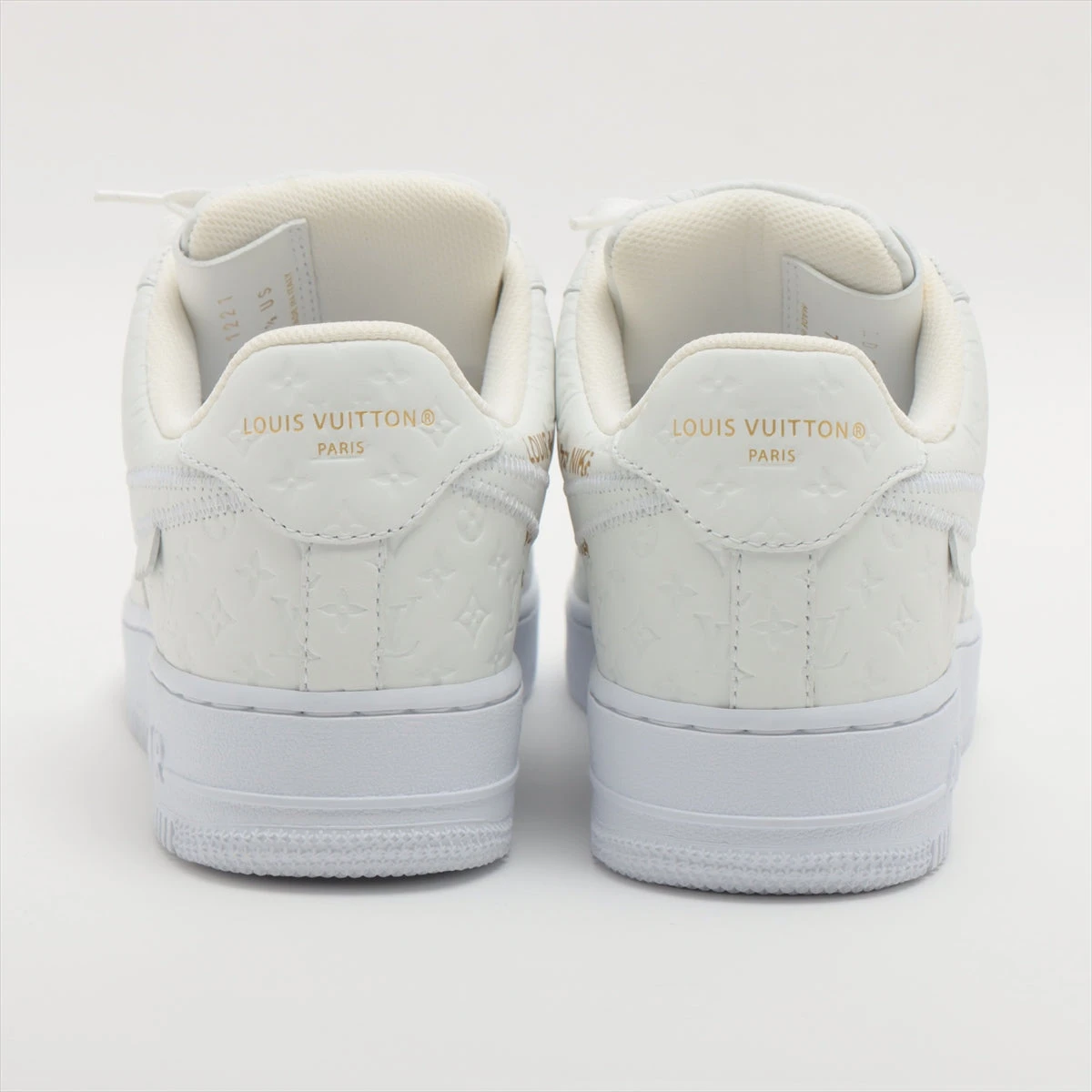 Nike Air Force 1 ホワイトレザースニーカー 楽天市場】ホワイト レザー（シリーズエア フォース 1 （ナイキ