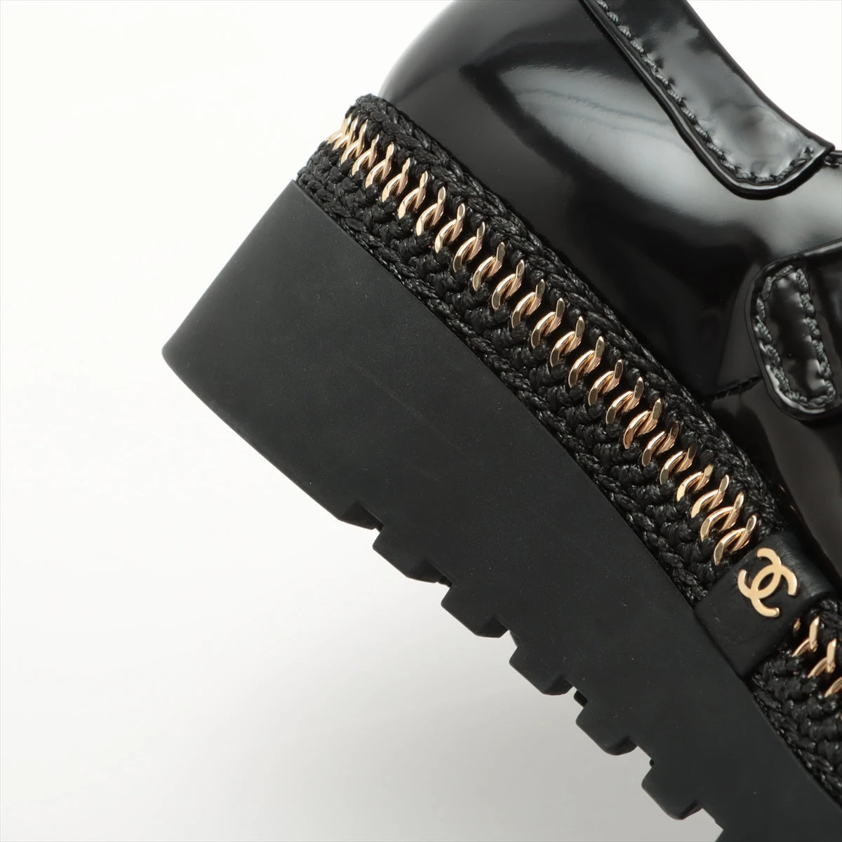 CHANEL レディース　ブラック ココマーク ウィングチップパテントレザー37 シャネル パテントレザーロングブーツ ココマーク レディース