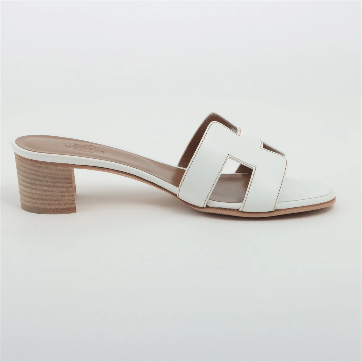 1点確保済 エルメス サンダル Alesia H201098Z ソルド 1点確保済 エルメス サンダル Alesia H201098Z ソルド (HERMES
