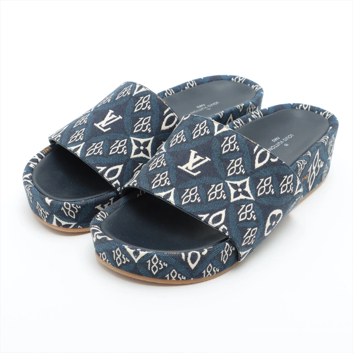 ルイヴィトンサンダル心斎橋購入 ルイ·ヴィトン】タイムレスなスタイルの新作サンダルが登場