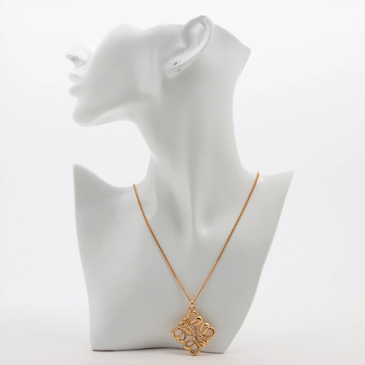 ロエベ アナグラム ネックレス 925 ゴールド A2117343｜中古ブランド品